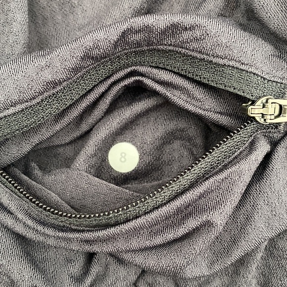 Lululemon Grey Run Light Up Reflective Tank Top - Picture 6 of 6